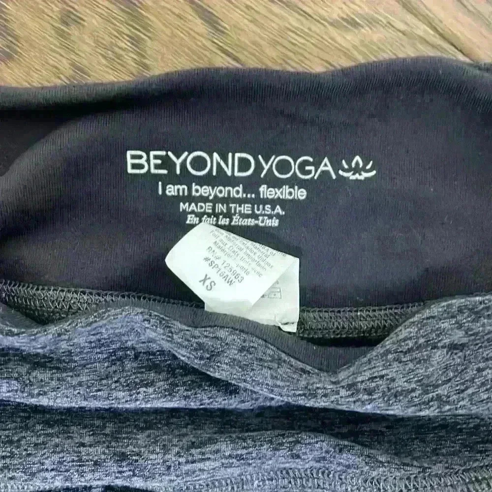 Beyond Yoga spacedye leggings - Picture 4 of 4